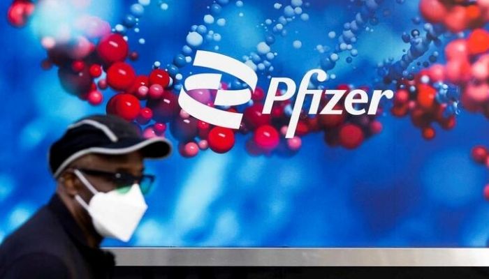 Anvisa analisa uso emergencial de medicação da Pfizer contra Covid-19