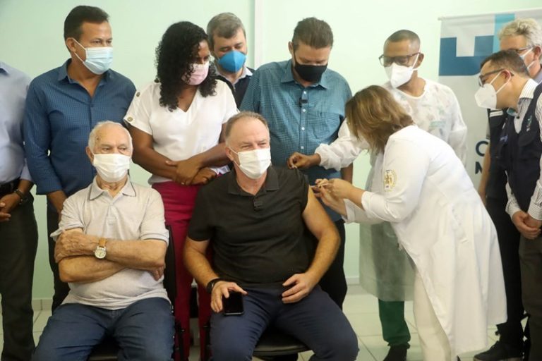 500 mil pessoas no Estado já podem tomar a quarta dose