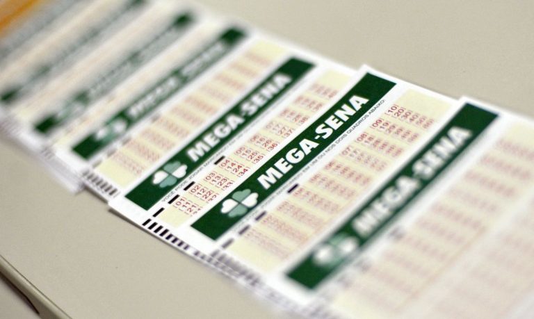 Mega-Sena acumula e deve pagar R$ 90 milhões no próximo sorteio