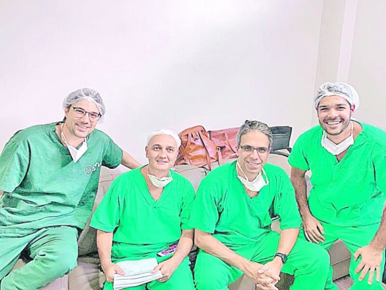 Cirurgia robótica para tratar câncer