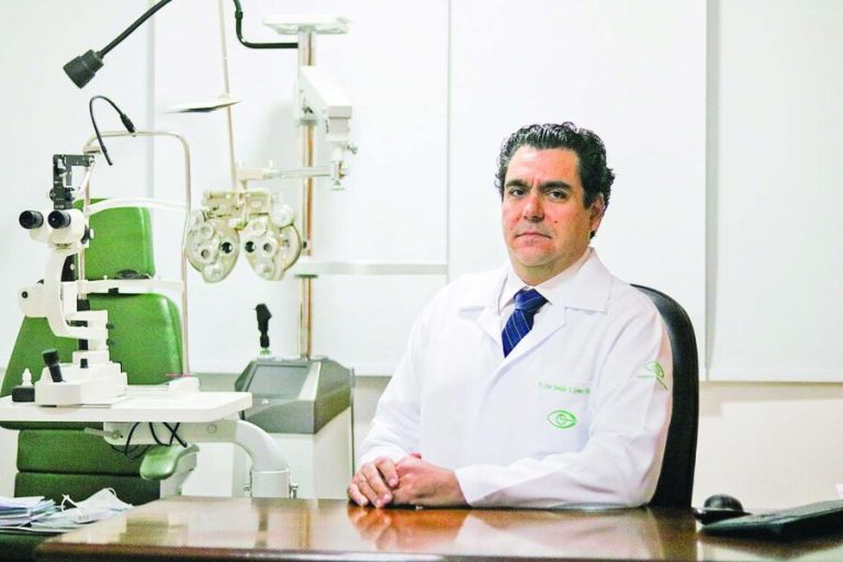 Cansado de usar óculos e lentes de contato?
