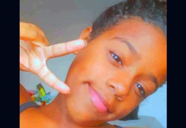 Laudo diz que houve falha no carro alegórico que imprensou menina de 11 anos