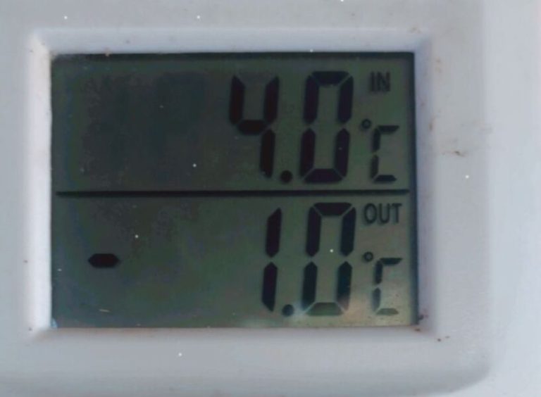 Termômetro registra temperatura negativa em cidade capixaba