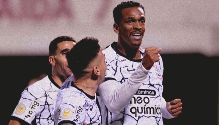 Corinthians e Jô acertam rescisão após flagra em festa e treino perdido