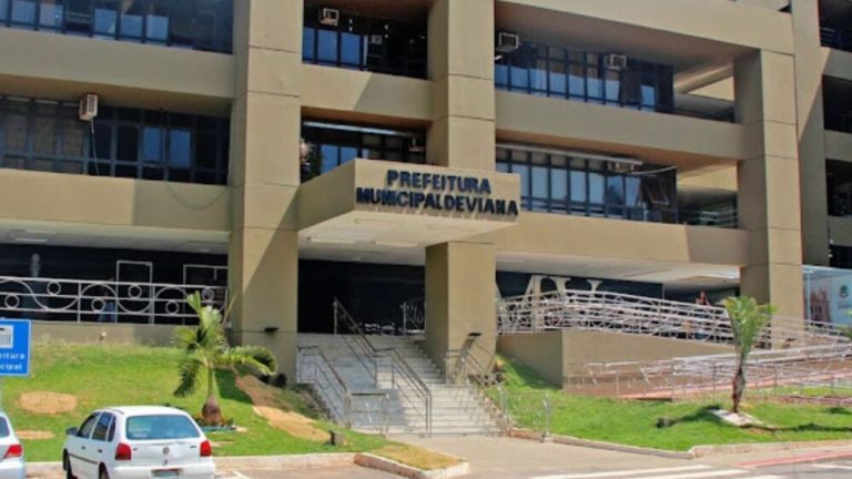 Viana abre vagas para profissionais das áreas de saúde