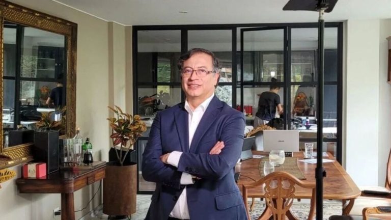 Colômbia elege Gustavo Petro, 1º presidente de esquerda do país