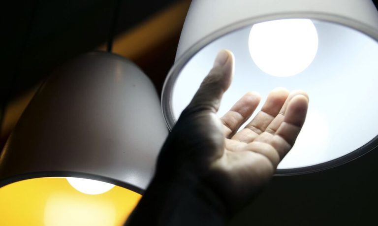 Agência mantém bandeira verde para conta de luz em julho