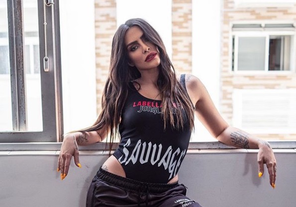 “Todo mundo que amei já me fez chorar”, diz Cleo