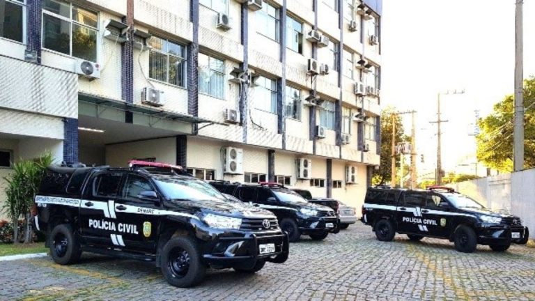 Preso suspeito de tentar matar ex-namorada e atual namorado dela