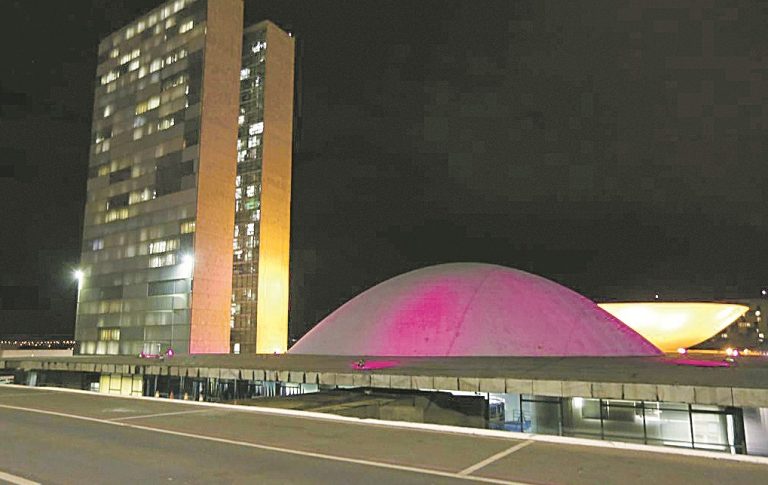 11.789 vagas que não exigem curso superior para ganhar até 19 mil reais