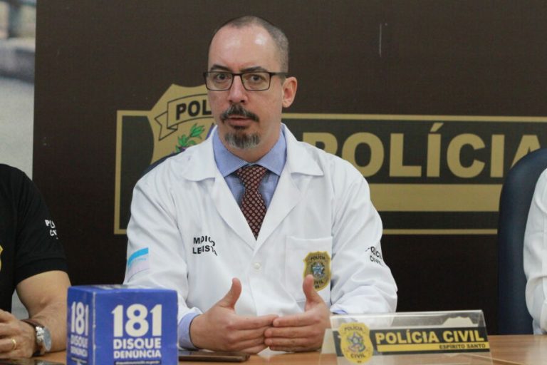“Foi espancado e torturado”, afirma legista sobre morte de menino de 2 anos
