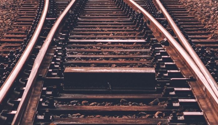 Homem morre atropelado por trem em Colatina