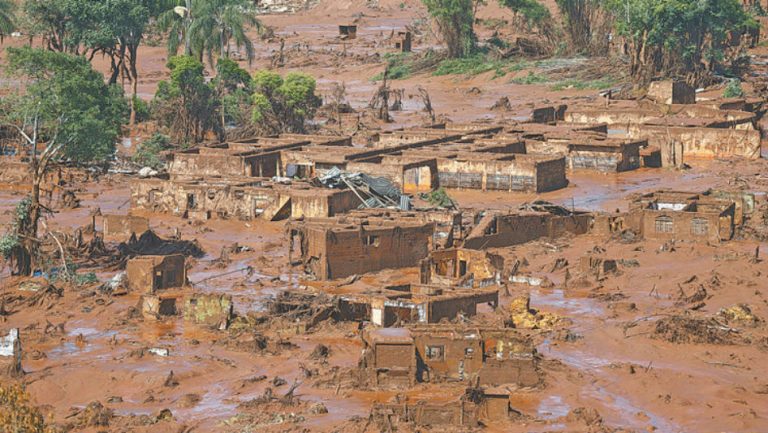 Ministro quer concluir acordo sobre desastre de Mariana em até 60 dias