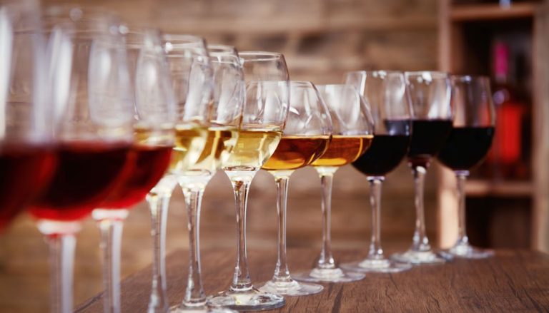 Por que o vinho no Brasil é mais caro?