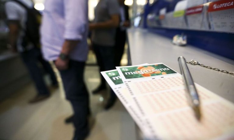 Apostador de Vitória ganha R$ 149 mil na Mega-Sena