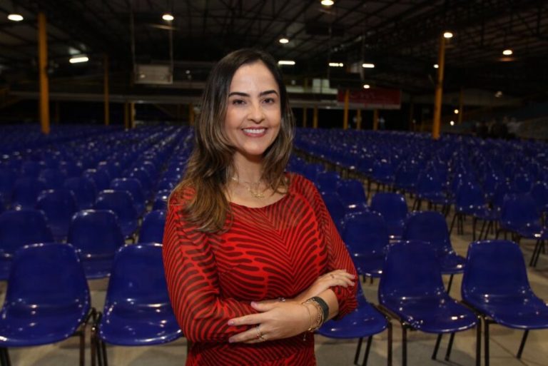 Mutirão de consultas e negociação de dívidas