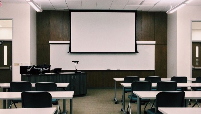 Justiça aceita denúncia contra professora acusada de injúria racial