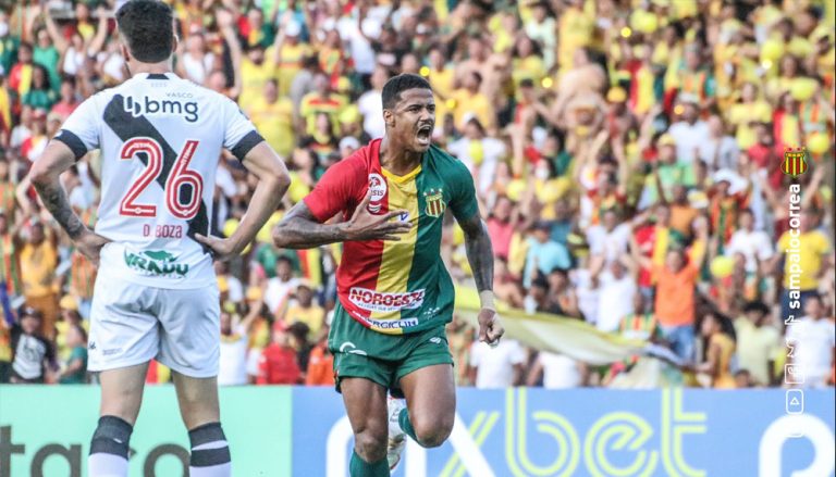 Brasileirão Série B: Sampaio Corrêa vence o Vasco e fica perto do G-4