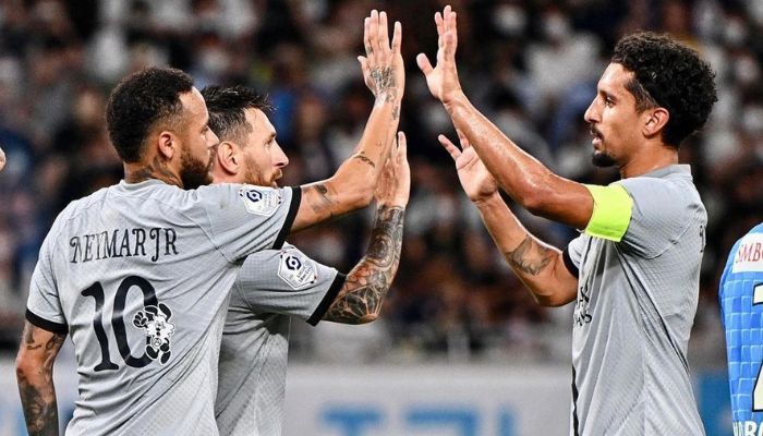 PSG vence time japonês com gol de Messi em primeiro teste com trio badalado
