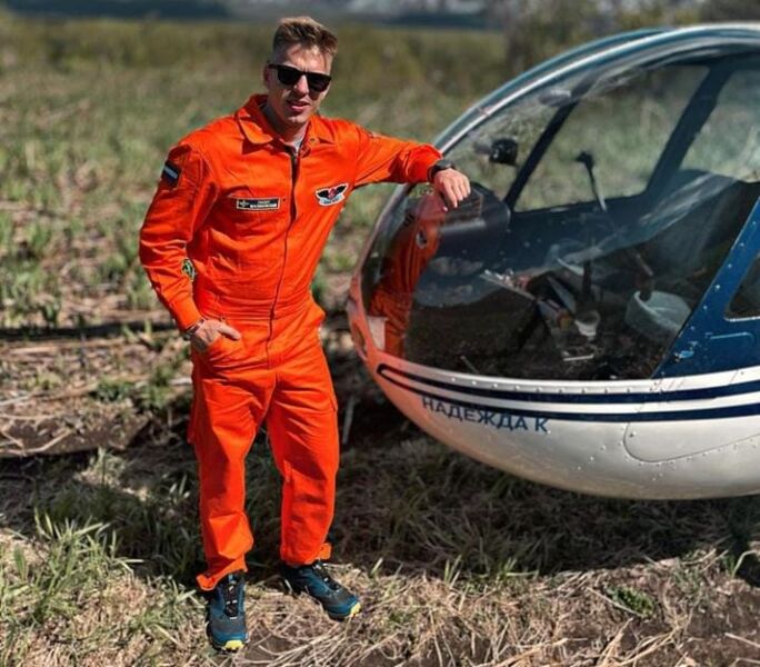 Ex-atleta e turista têm corpos comidos por ursos após queda de helicóptero