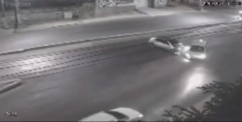 Motorista sofre traumatismo craniano em acidente com três carros no ES