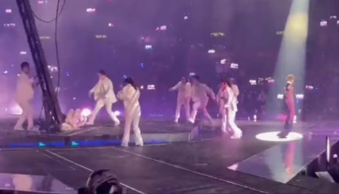 Telão cai em cima de boyband durante show em Hong Kong