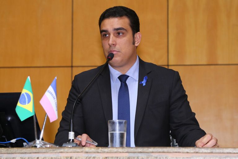 Erick Musso recua e vai disputar o Senado