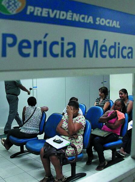 INSS libera perícia para 200 mil que estão na fila por benefício