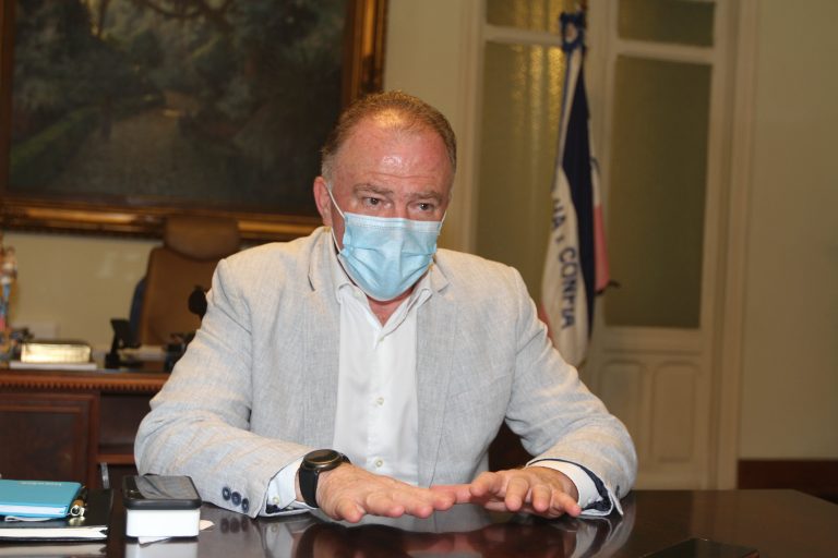Casagrande é diagnosticado com covid-19 e cancela agenda presencial