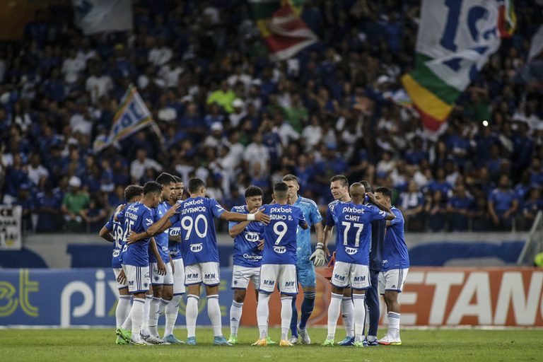 Líder isolado da Série B, Cruzeiro faz campanha ainda melhor no 2º turno