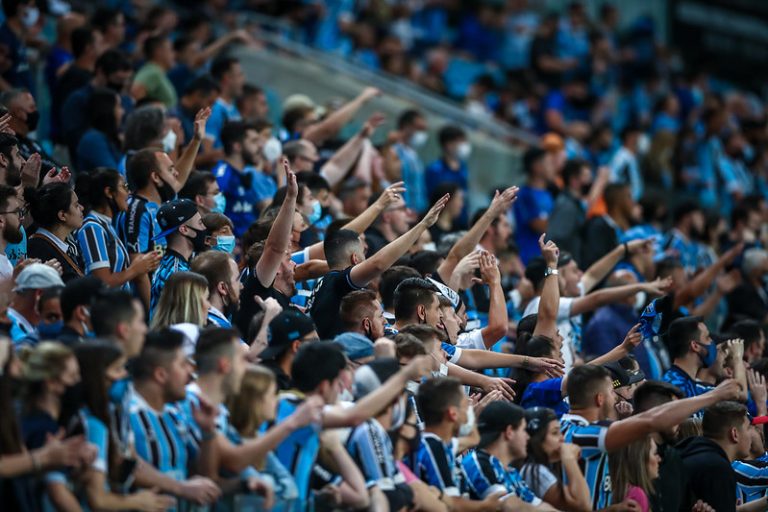 Invicto há três meses na Série B, Grêmio recebe o Operário