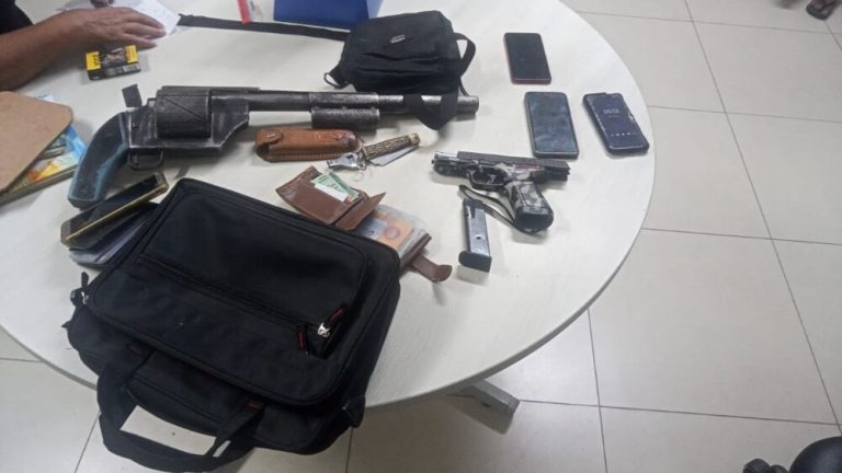 Quadrilha faz arrastão perto da Ceasa, é perseguida e troca tiros com a polícia