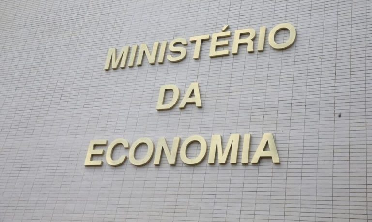 RJ e ES têm maiores altas na receita até o 3º bimestre