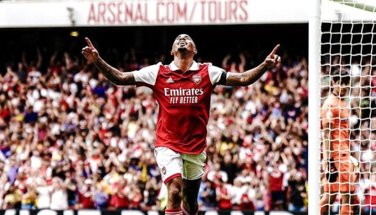Gabriel Jesus e norueguês brilham, Arsenal vence e assume a liderança do Inglês