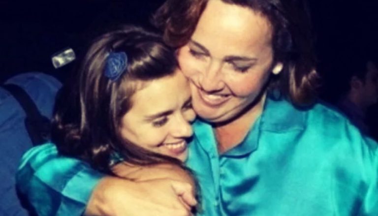 As emocionantes homenagens dos famosos para a atriz Claudia Jimenez