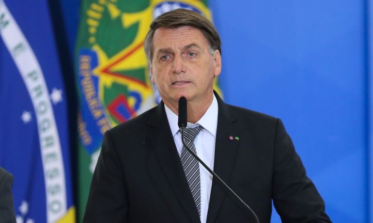 Capitais têm panelaços durante entrevista de Bolsonaro ao JN