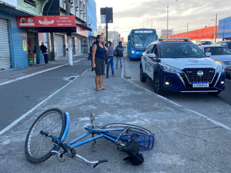 Idoso é esfaqueado durante tentativa de assalto em Vila Velha