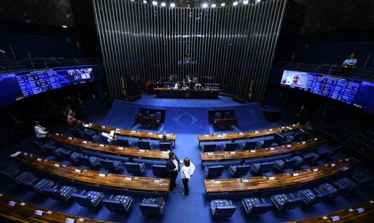 Senado abre inscrições para concurso com salário de até R$ 33 mil; veja vagas