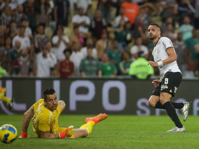 Corinthians reage após gols relâmpagos do Fluminense e arranca empate no duelo