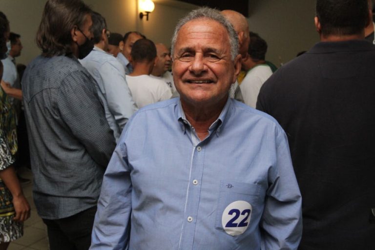 Manato visita Linhares e promete estadualização de hospital