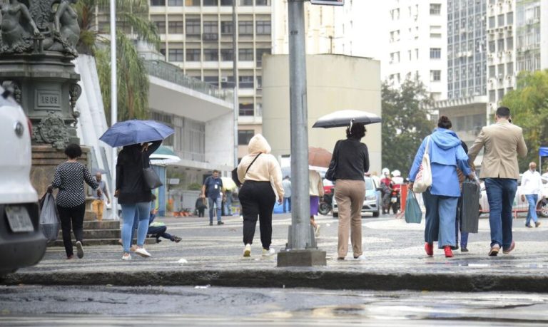 Frente fria derruba temperaturas no Rio de Janeiro