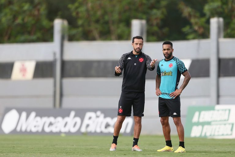 Vasco recebe o Guarani buscando diminuir pressão no G-4 da Série B