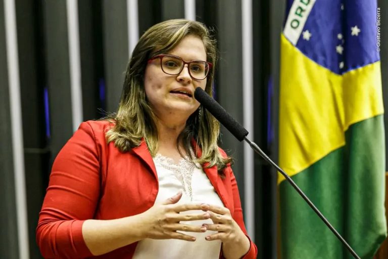 Pesquisa Ipec em Pernambuco: Marília Arraes lidera com 33%