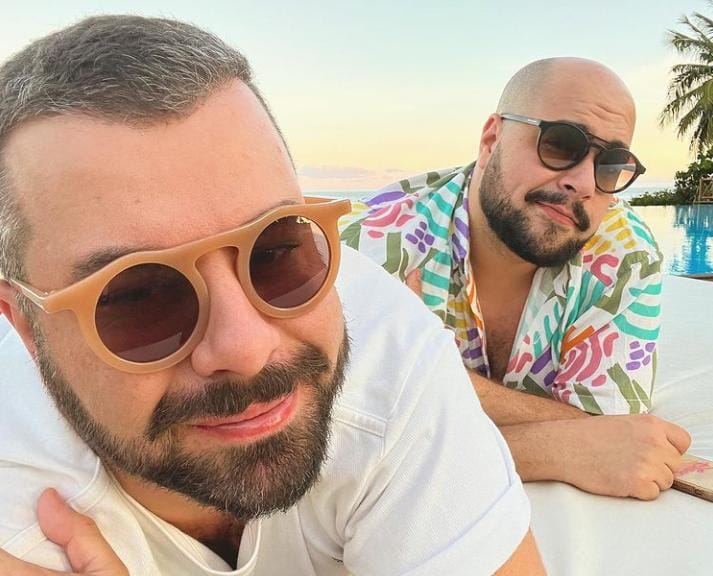 Tiago Abravanel e Fernando Poli se casam no civil em cerimônia íntima