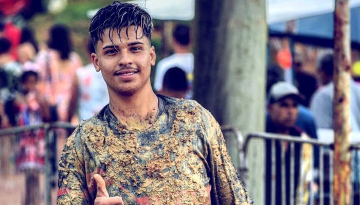 Piloto capixaba de 18 anos morre durante competição de motocross