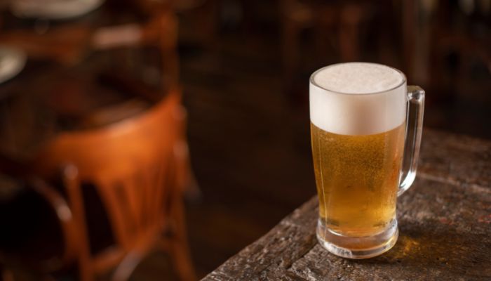 Substância que contaminou cerveja em MG pode ter intoxicado cães