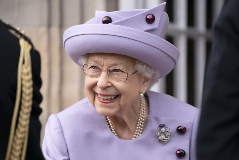 Confira 10 curiosidades sobre a Rainha Elizabeth 2ª