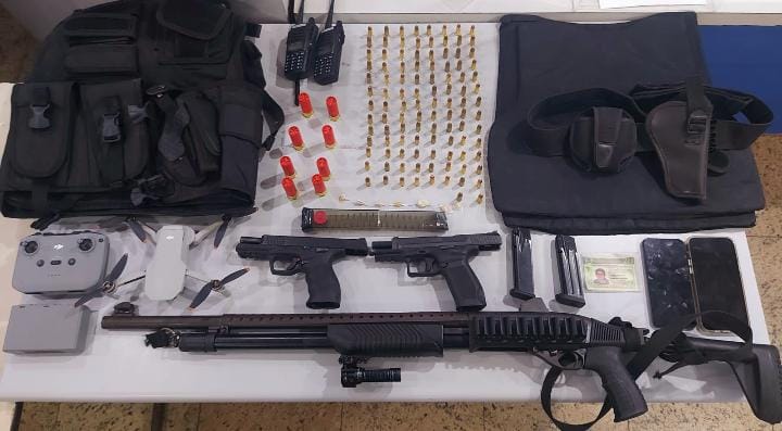 Suspeito morre em meio a troca de tiros com a polícia em morro de Vitória