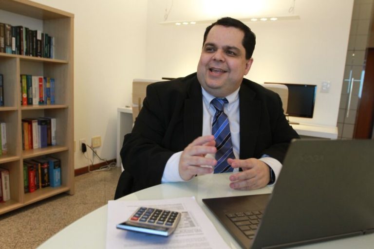Eleitor pode sofrer revista da polícia