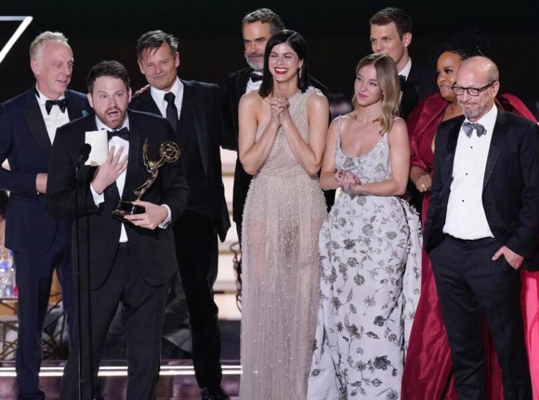 Emmy 2022 consagra ‘Succession’ e ‘Ted Lasso’ em noite de premiação